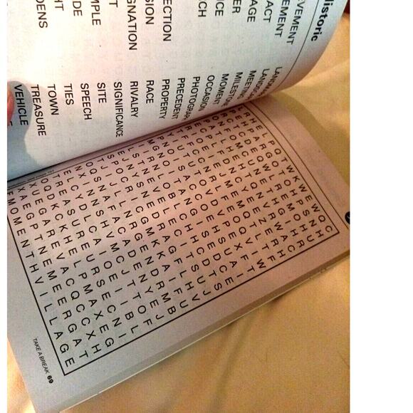 LARGE Print WORD SEARCH ~Easy~ Take a Break World's Best Puzzles 71 Themed Games - Picture 10 of 11